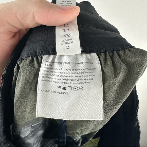 Lululemon Dark Blue Green Athletic Athleisure Lightweight Patch Game Shorts 4 - Picture 6 of 7